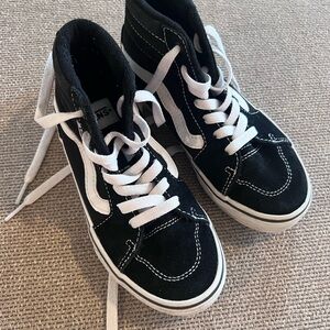Vans high top classic sneakers